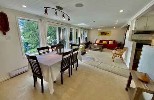 Dorset Cottage | Picturesque Paint Lake Cottage, Muskoka