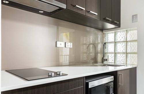 North Fremantle Apartment | Pier 21 Riverside Apartment Hotel
