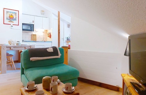 Les Contamines-Montjoie Apartment | Pierres Blanches F et H by Interhome