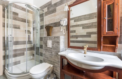 Bacvice Hotel | PIETRA ROSSA Luxury Rooms
