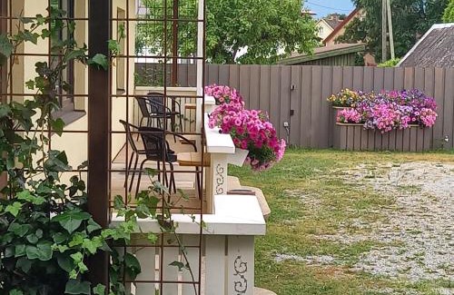 Kuressaare Apartment | Pihtla tee külaliskorter 2