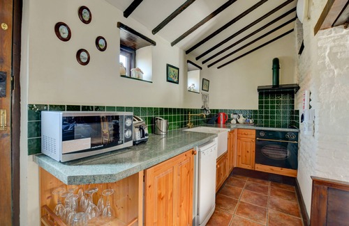 Bacton House | Pilgrims Prospect - Two Bedroom House, Sleeps 4
