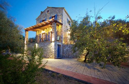 Platrithias Villa | Pilikas Luxury Villas
