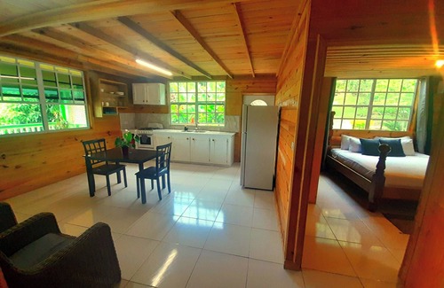 Loubiere Cottage | Pinard's Mountain Resort - Cottage 7
