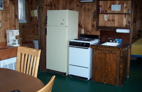 Charleston Cabin | PINE COTTAGE: Pristine Echo Lake in the NEK of Vermont. Family and pet friendly!