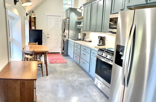 Cascade Township Cottage | Pine Cove Cottage 10 minutes from Mayo