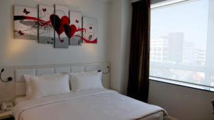 Kuching Hotel | Pine Garden Hotel