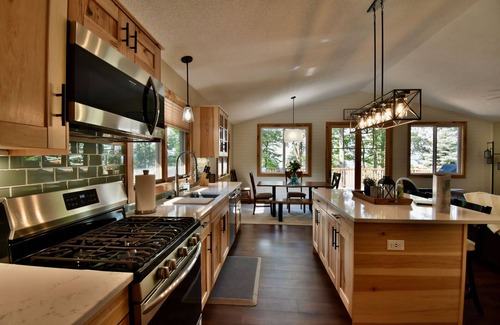Walker House | Pine Point Paradise - year round premier fishing and lake life living!