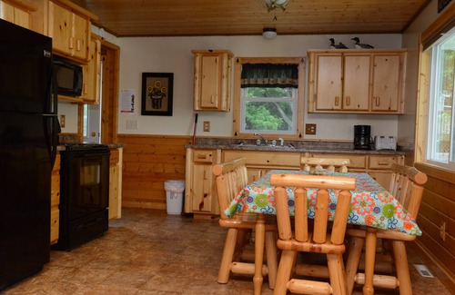 Richmond House | Pine Valley - 4 BR/2Bath Vacation Home w/private beach, dock, & campfire area!