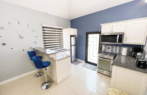 Arouca Apartment | PineRidge Hideaway: 1 Bedroom Apartment #2