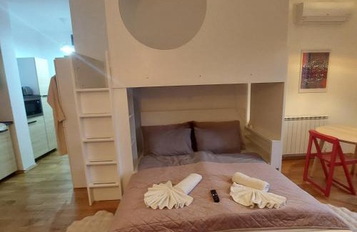Palic Apartment | Pink Elephant