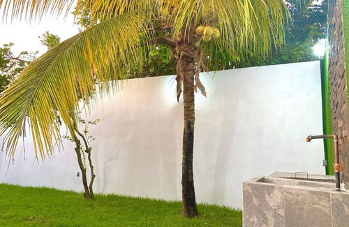 Tecolutla Municipality House | Pink Oueilhe Vacation Home
