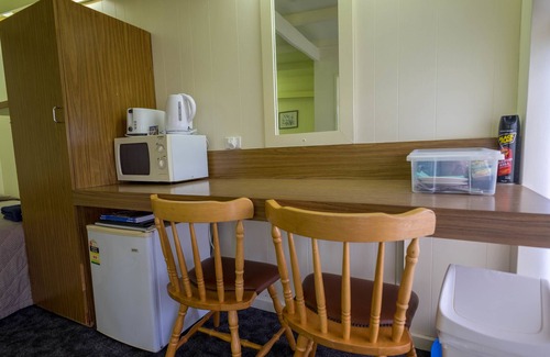 Swan Hill Hotel | Pioneer Station Motor Inn