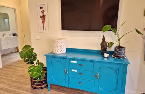 Bathurst Apartment | Piper Apartment