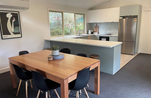 Warburton House | 'Pippa's Place'nFamily friendly, newly renovated sanctuary atop Mt Little Joe