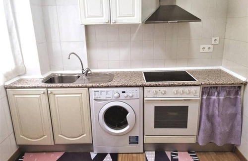 Delicias Apartment | Piso Acogedor Ciudad Jardin , Cerca de la Universidad y del Hospital Clínico