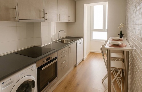 Romareda Apartment | Piso Centrico 4 Habitaciones