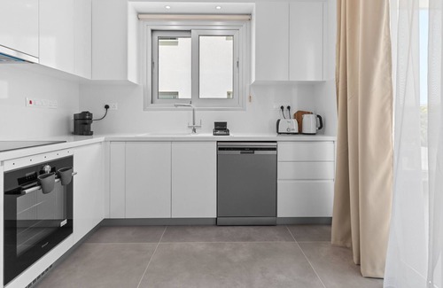 Kato Polemidia Apartment | Pissides Residence I