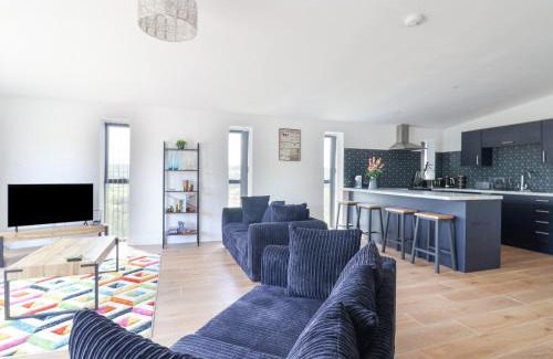 Honiton House | Pit Close