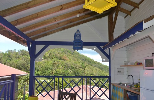 Desbonnes Apartment | Piton Bungalows