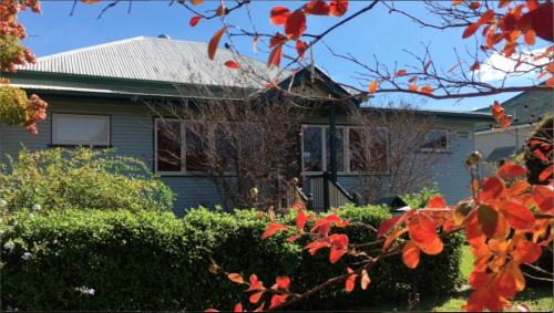 Warwick House | Pitstop Lodge Guesthouse B&B