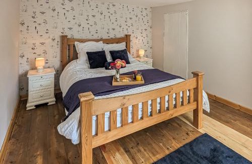 Irstead House | Pixies Wood Cottage