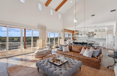 Palo Pinto County House | PK LakeTime: 6 Bedroom/4 Bath Home with Dock, pool/hot tub, and game room