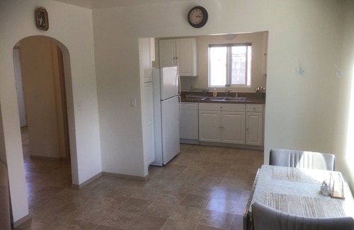 Billings Cottage | Places on Parkhill