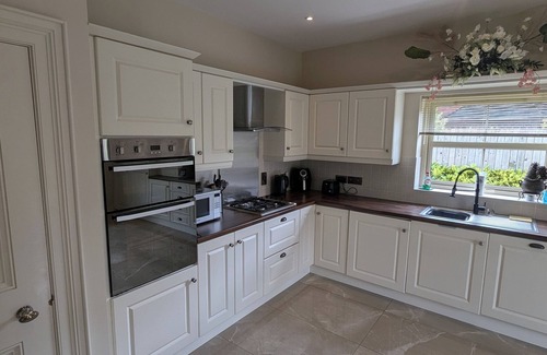 Limavady House | Plantation Drive - Home from home