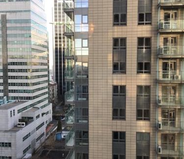 Mirow Apartment | Platinum Towers Hotel Apartments