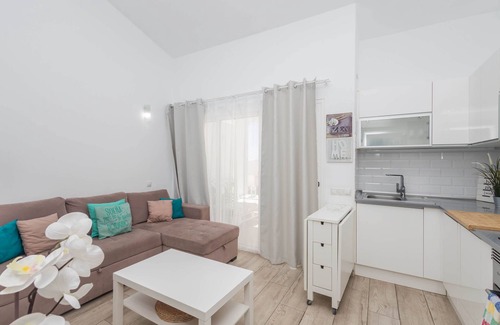 Playa del Aguila House | Playa del Aguila Bungalow con Terraza Solarium