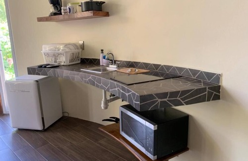 Los Tamarindos Apartment | Playa Bruja Zicatela Apt. 1, Beach Front, Kitchen, Starlink, Pool & More