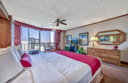 Downtown Reno Hotel | Plaza Resort Club