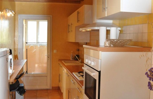 Mosles Cottage | Pleasant 9-person self-catering cottage, 10 minutes from the beach