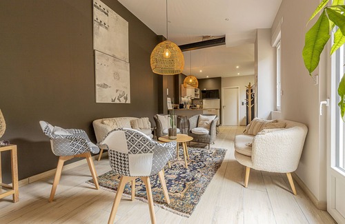 Minimes - Barriere de Paris House | Pleasant and bright chartreuse with terrace