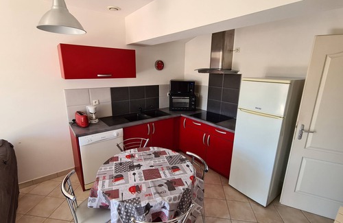 Arles Apartment | Pleasant apartment in very quiet residential area.