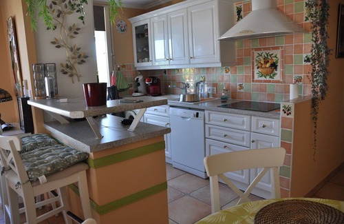 Frejus Plage Apartment | Pleasant penthouse , sixth floor.