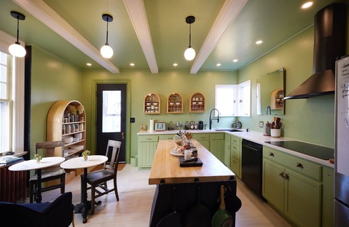 Catskill Bed & Breakfast | Pleasant Upstate Retreat - Maison nEntire Home in Catskill, New York