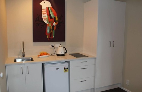 Waitakere Apartment | Please do not book - no longer listed