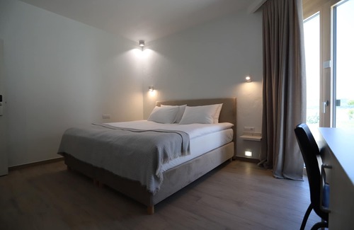 Moldova Bed & Breakfast | Plein Air Residence & Resort