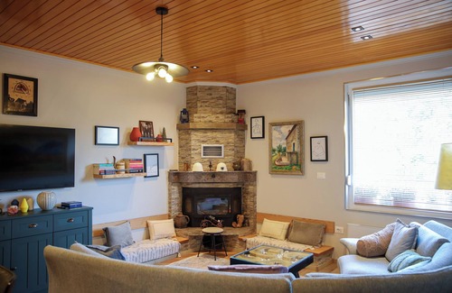 Kukes County House | Plis Bujtina