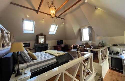 Zuideinde House | Plompeblad Suite Giethoorn