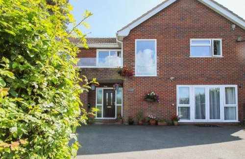 Longford Apartment | Plum Hill Apartment
