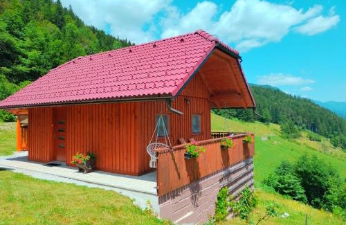 Luce House | POČITNIŠKA HIŠKA LASTOVKA