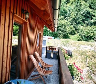 Luce House | POČITNIŠKA HIŠKA LASTOVKA