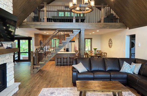Rowland House | Pocono Mountain Waterfront Escape in Masthope