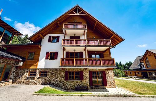 Hocko Pohorje Apartment | Pohorje Village Wellbeing Resort - Family Apartments Bolfenk