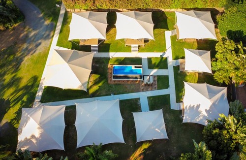 Cooee Bay Resort | Poinciana at Cooee Bay
