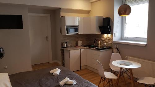 Gostynin Apartment | Pokoje gościnne vis a vis Retro