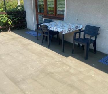 Szczyglice House | Pokoje na wynajem "Pod Lasem"